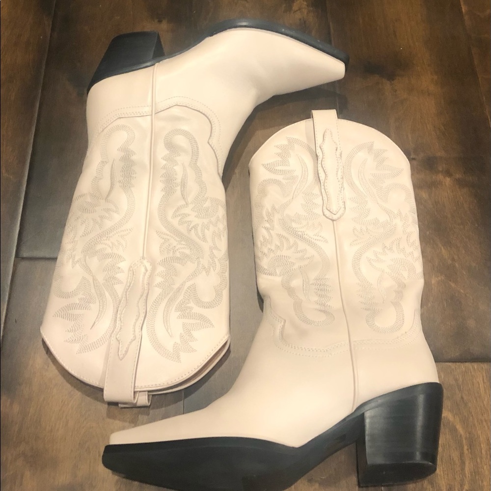 JEFFREY CAMPBELL  Dagget Boot Natural NWOT - Picture 3 of 16